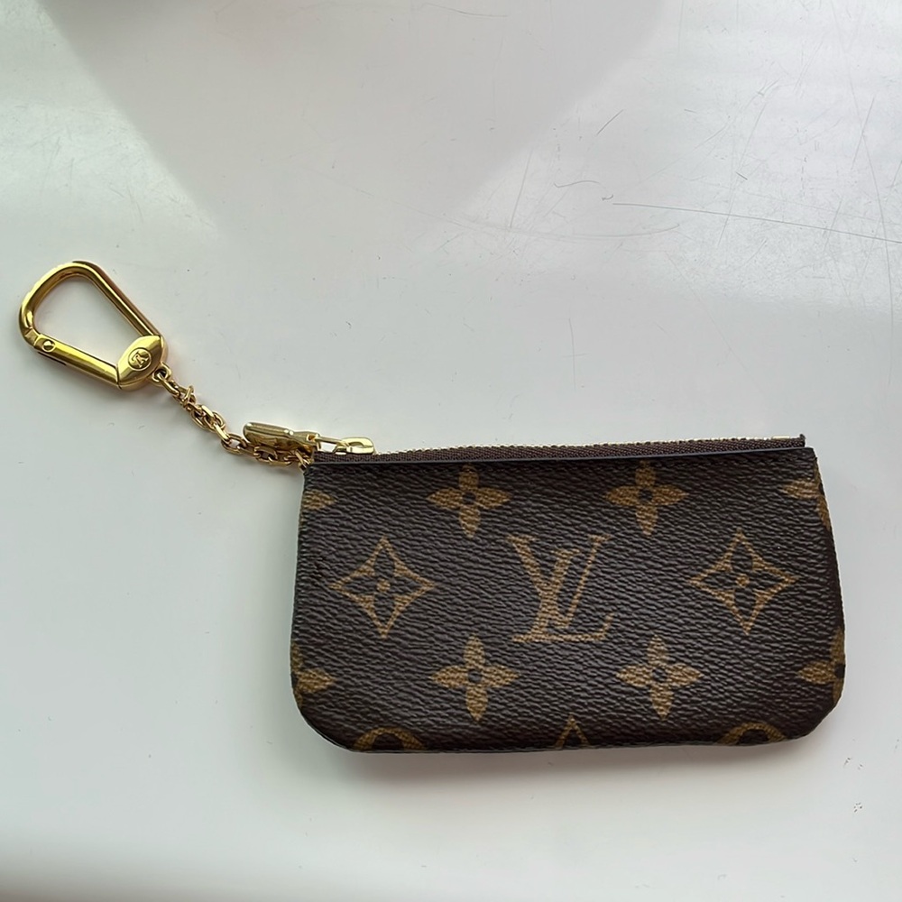 Louis Vuitton Key chain